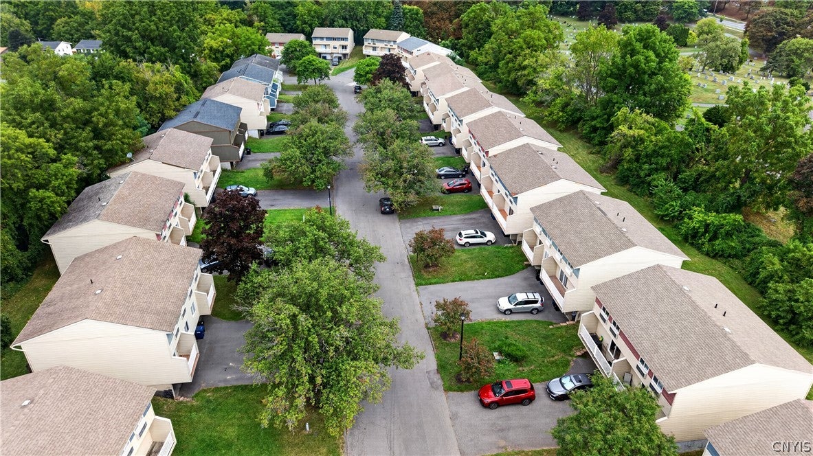 205-274 Robert Dr