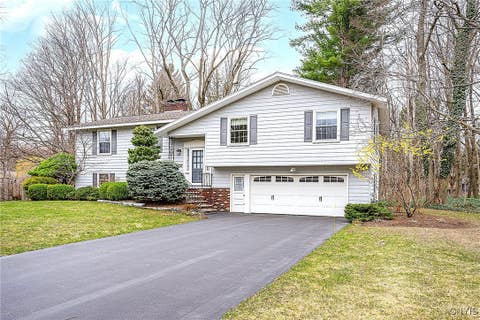 Photo for 115 Old Farm Road