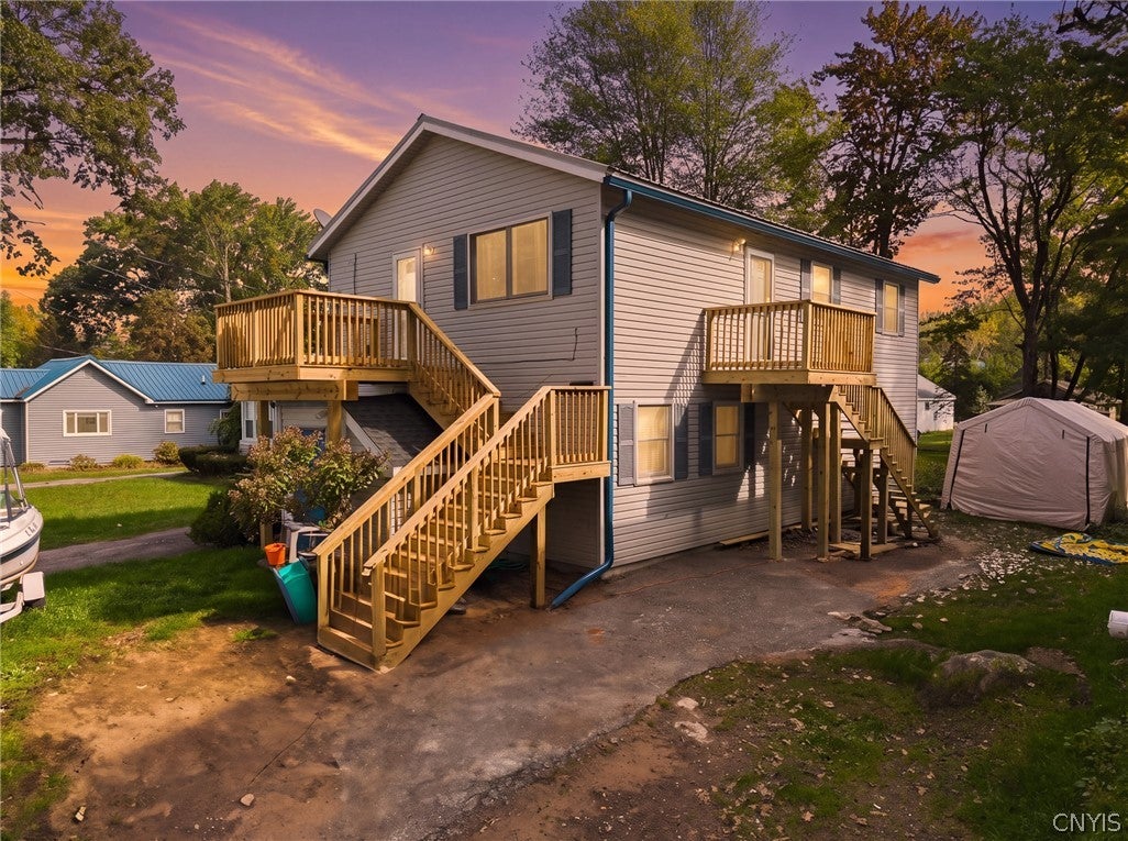 6762 N Lakeshore Road