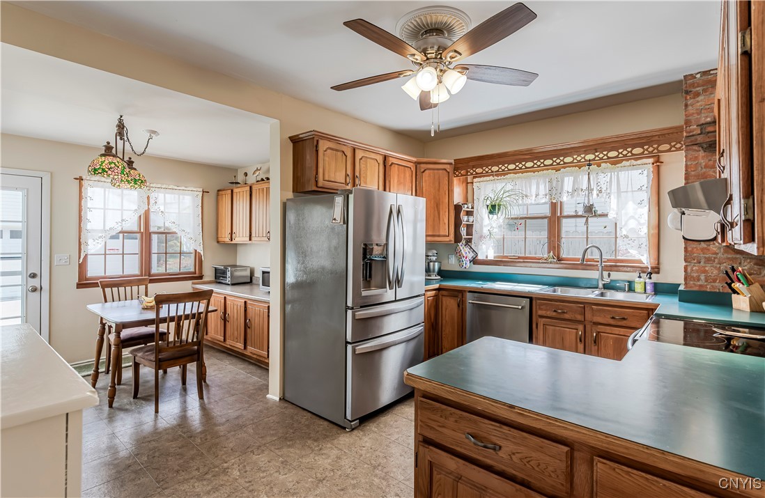 117 Proctor Boulevard, Utica, New York image 24