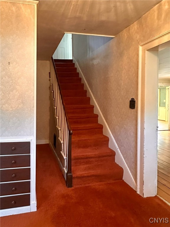 415 Higby Road, New Hartford, New York image 25