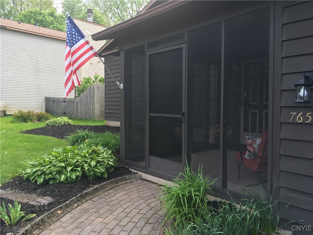 7653 Windsor Drive, Clay, New York image 3