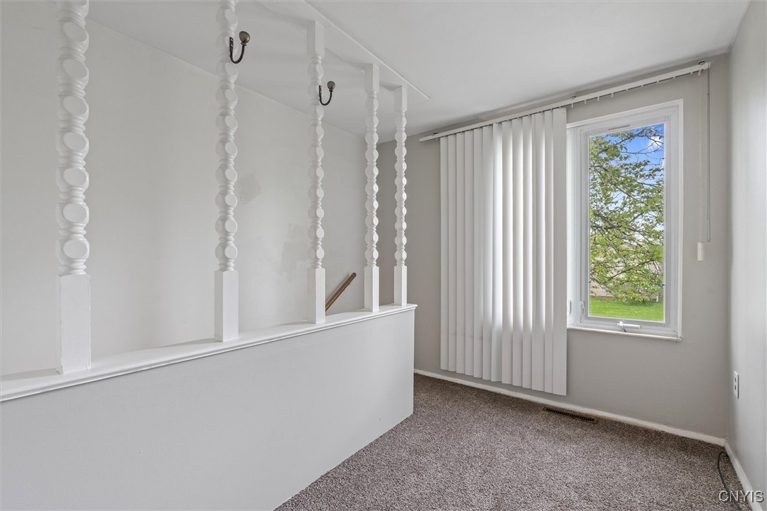 7700 Fitzpatrick Drive, Clay, New York image 13
