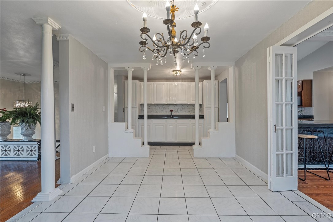 7700 Fitzpatrick Drive, Clay, New York image 22