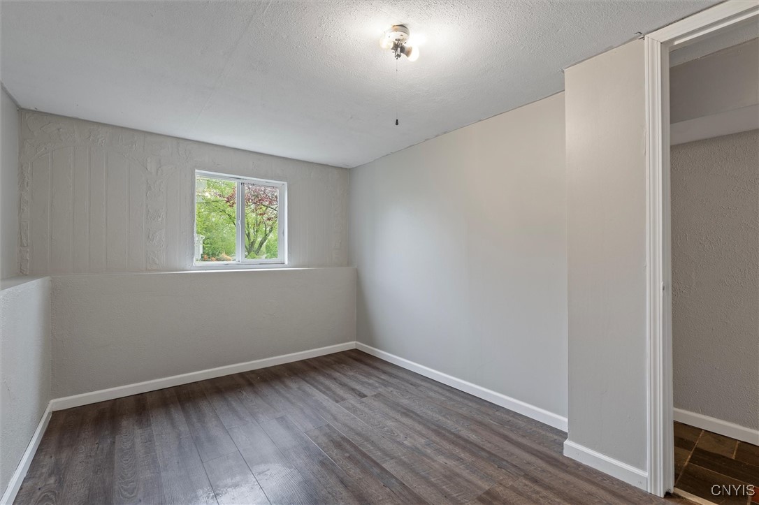 7700 Fitzpatrick Drive, Clay, New York image 39