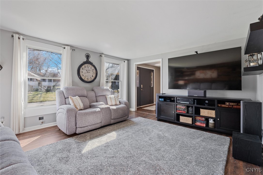 4074 Sesame Path, Clay, New York image 11
