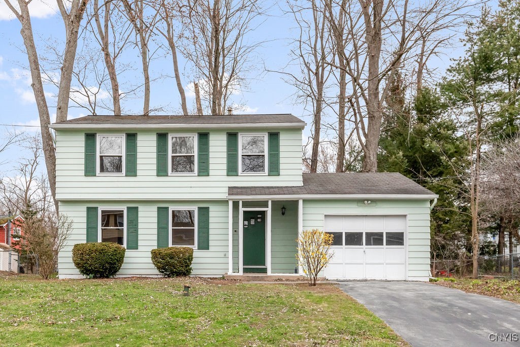 4257 Gemini Path Path, Clay, New York image 1