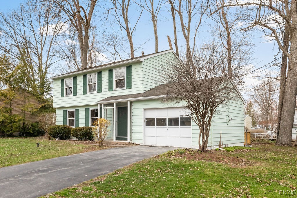 4257 Gemini Path Path, Clay, New York image 32