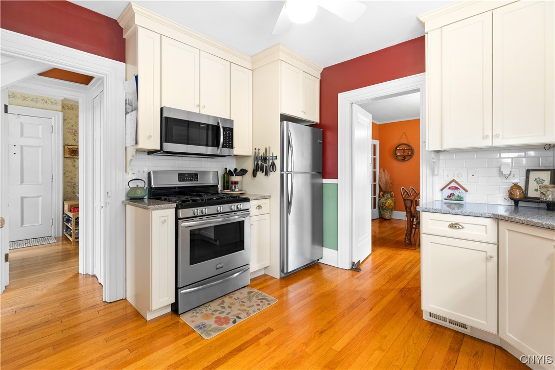 2216 Sunset Avenue, Utica, New York image 6