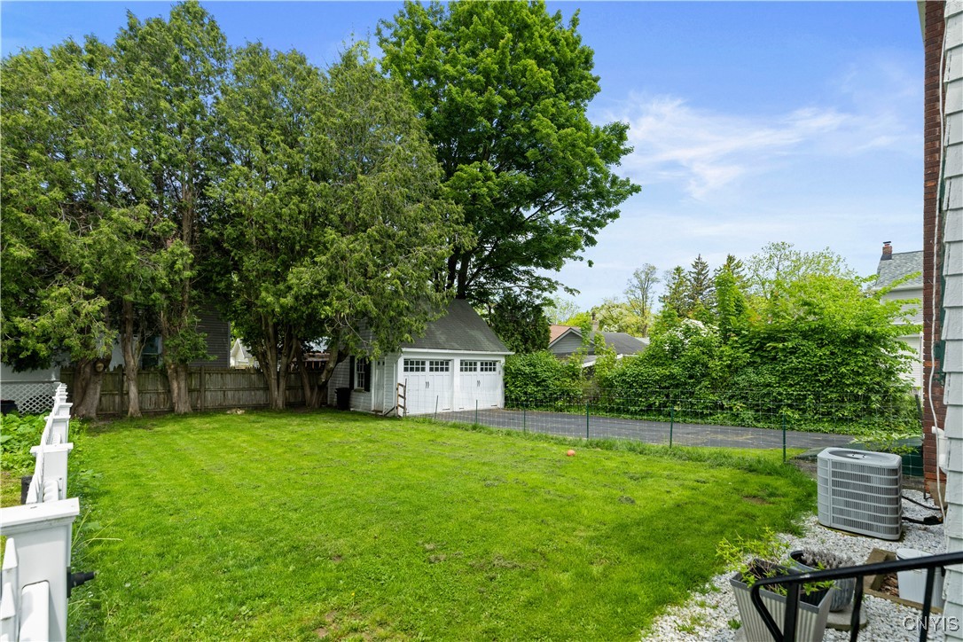 2216 Sunset Avenue, Utica, New York image 4