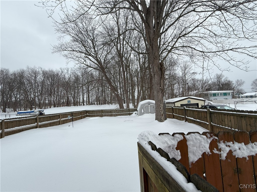 450 Coventry Avenue, Utica, New York image 33
