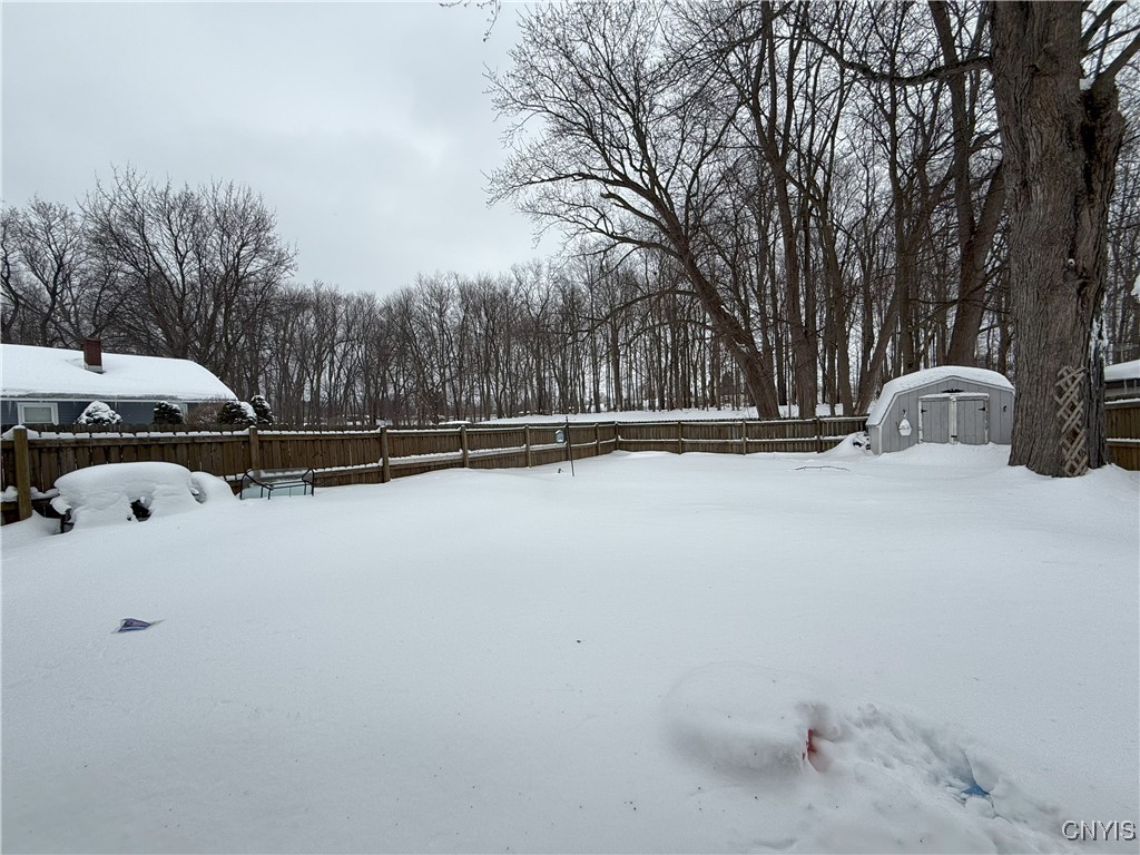 450 Coventry Avenue, Utica, New York image 32