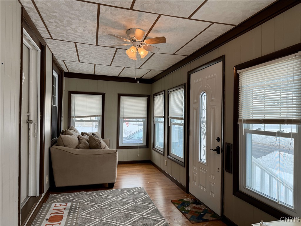 450 Coventry Avenue, Utica, New York image 3