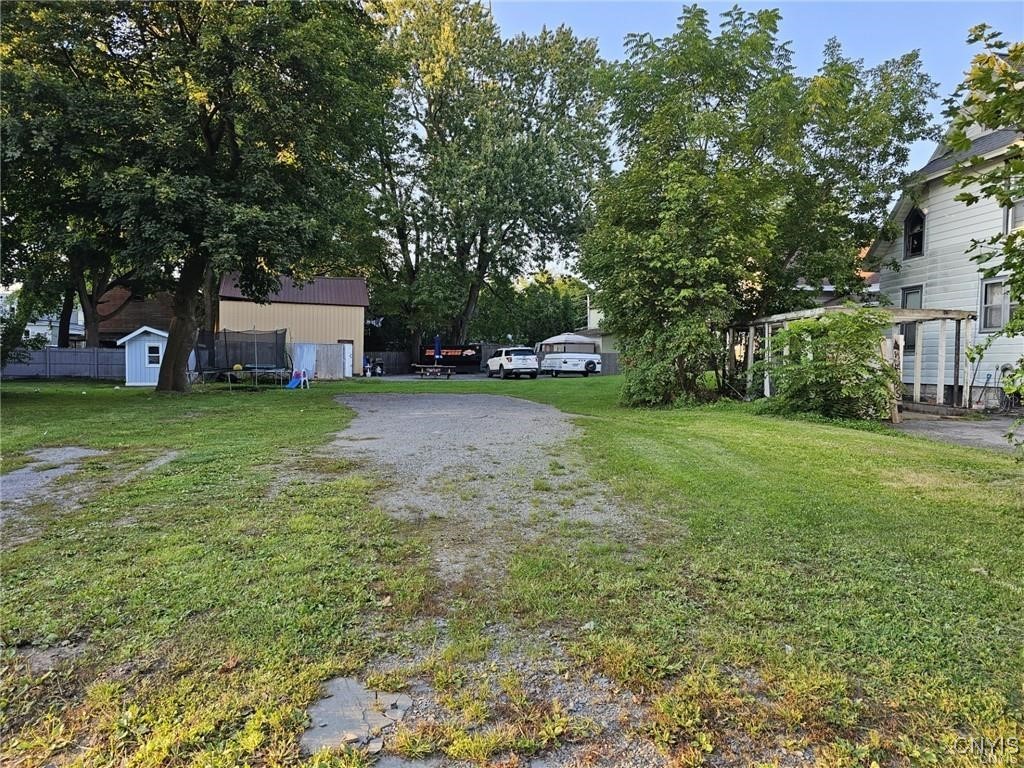 47 Logan Street, Auburn, New York image 3