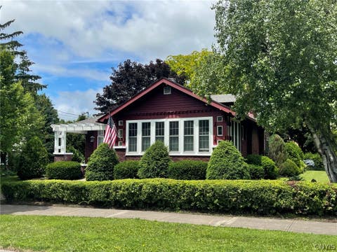 Homes For Sale - 505 Kinsley Street<br/> Sherrill, NY 13461