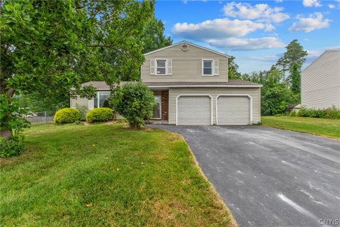 Homes For Sale - 5497 Fortuna Parkway<br/> Onondaga County, Clay, NY 13041