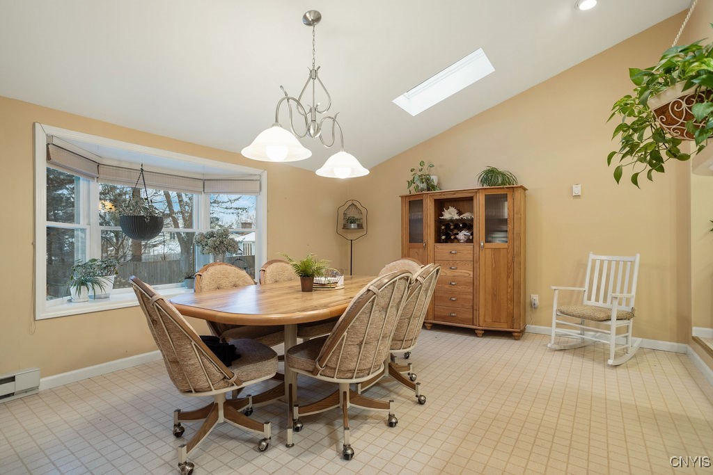 4969 Look Kinney Circle, Clay, New York image 9