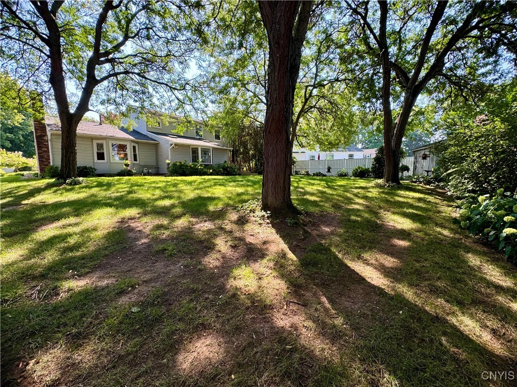 4969 Look Kinney Circle, Clay, New York image 34