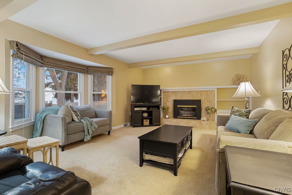 4969 Look Kinney Circle, Clay, New York image 13