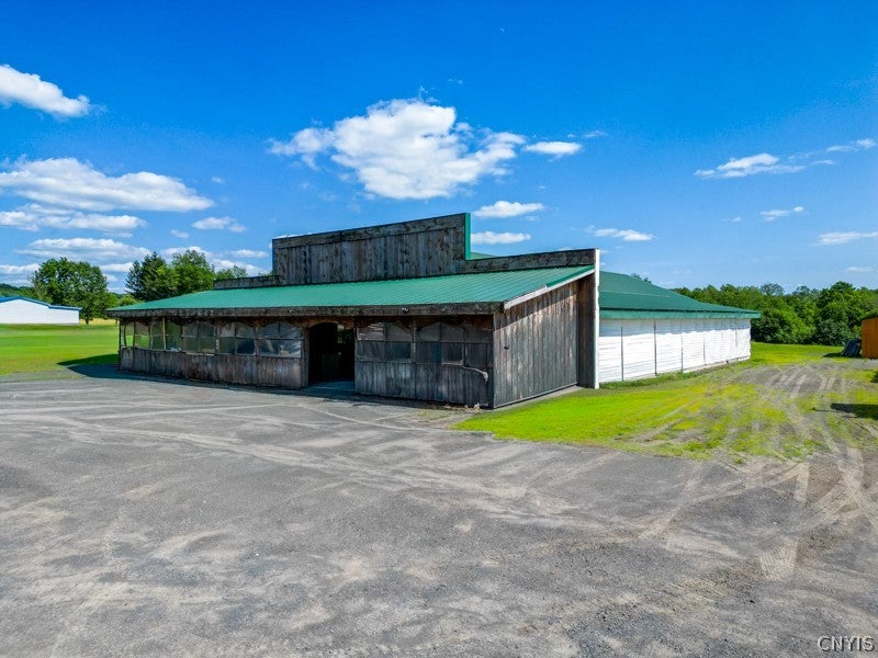 880 Newport Gray Rd