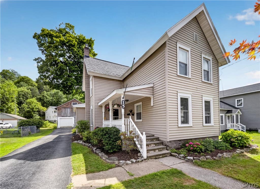 Photo of 15 Green Street, Camillus, NY 13031 (MLS # S1708227)