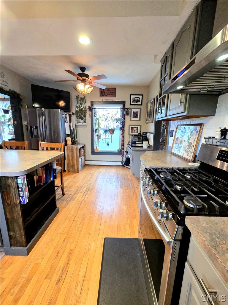 223 E Steele Street