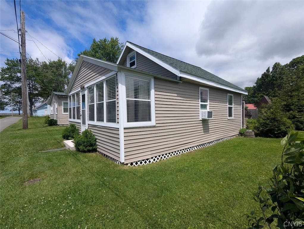 2011 Ortigies Avenue