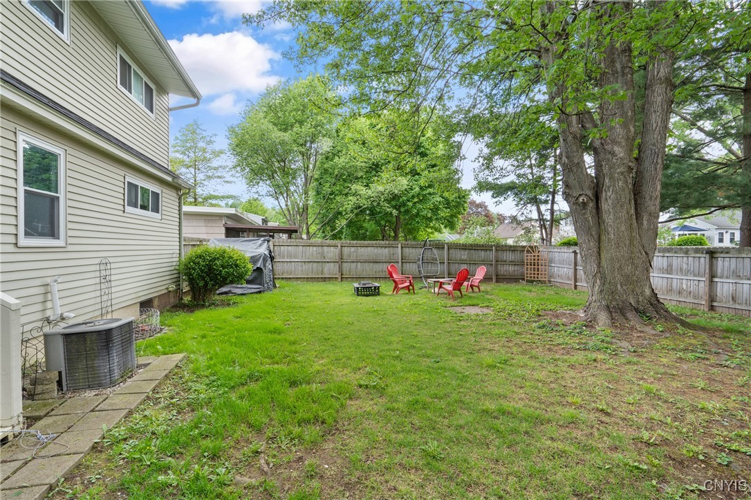 111 Patricia Lane, Cicero, New York image 6