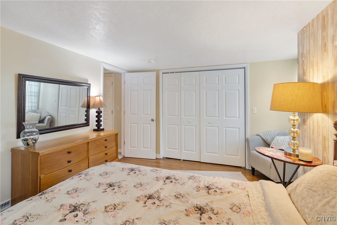 111 Patricia Lane, Cicero, New York image 27