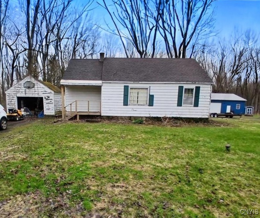 8259 Oswego Road, Clay, New York image 3