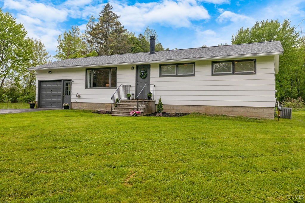 7023 Fremont Road, Manlius, New York image 2