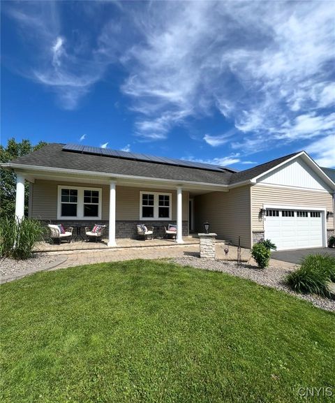 Homes For Sale - 11 Carly Court<br/> Oswego County, Hastings, NY 13036