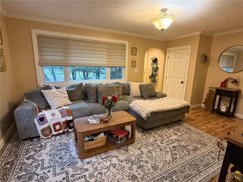 Tiny photo for 203 Elmbrook Drive, Manlius, NY 13104 (MLS # S1655341)