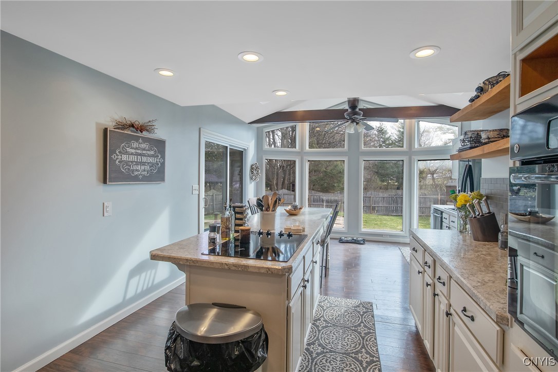 115 Gordon Pkwy Pkwy, Camillus, New York image 10