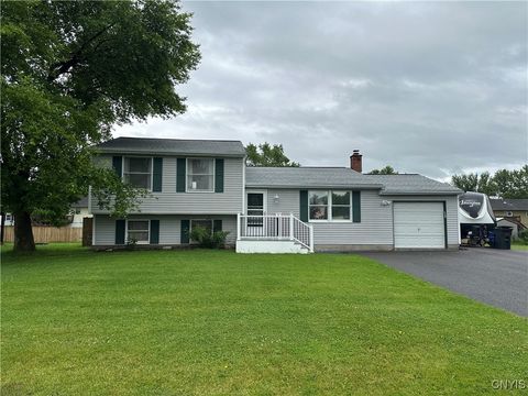 8071 Evesborough Drive Clay NY 13041