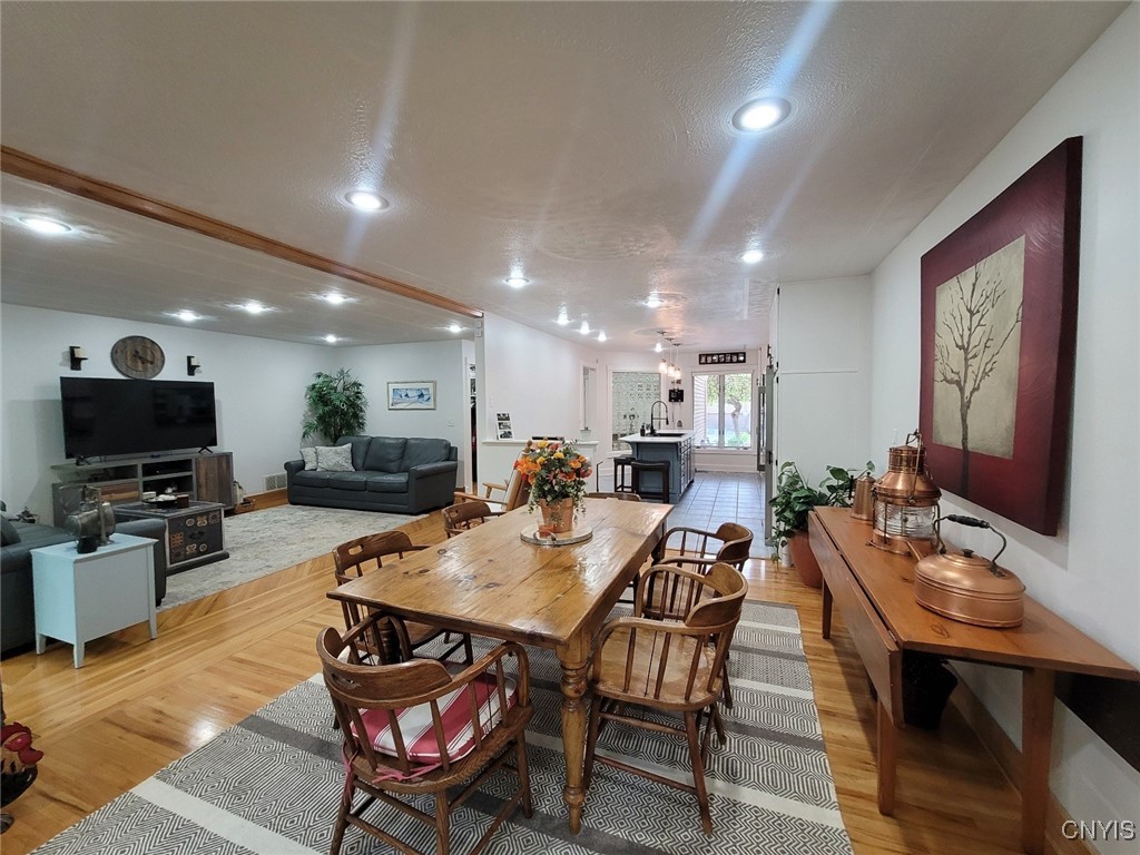 8619 Wrenwood Circle
