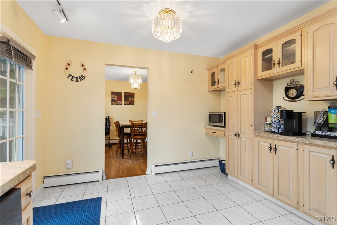27 Cascade Drive, New Hartford, New York image 13