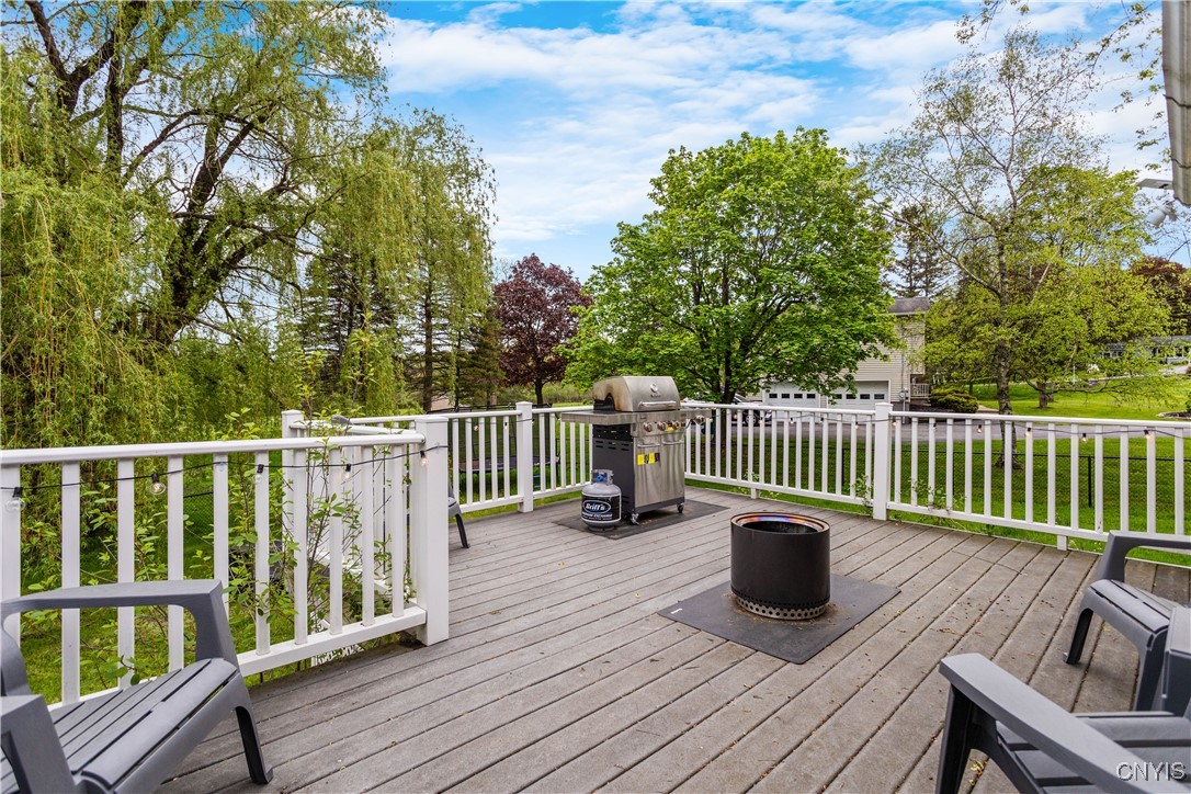 27 Cascade Drive, New Hartford, New York image 39