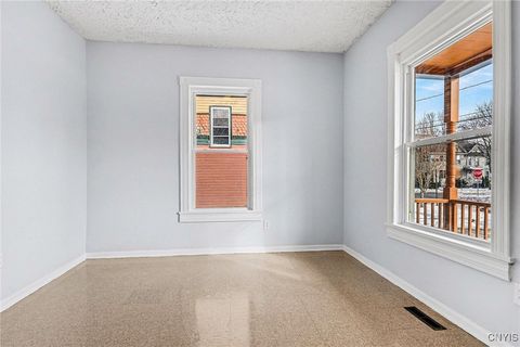 Tiny photo for 302 Kellogg - Unit 1 Street, Syracuse, NY 13204 (MLS # S1656983)