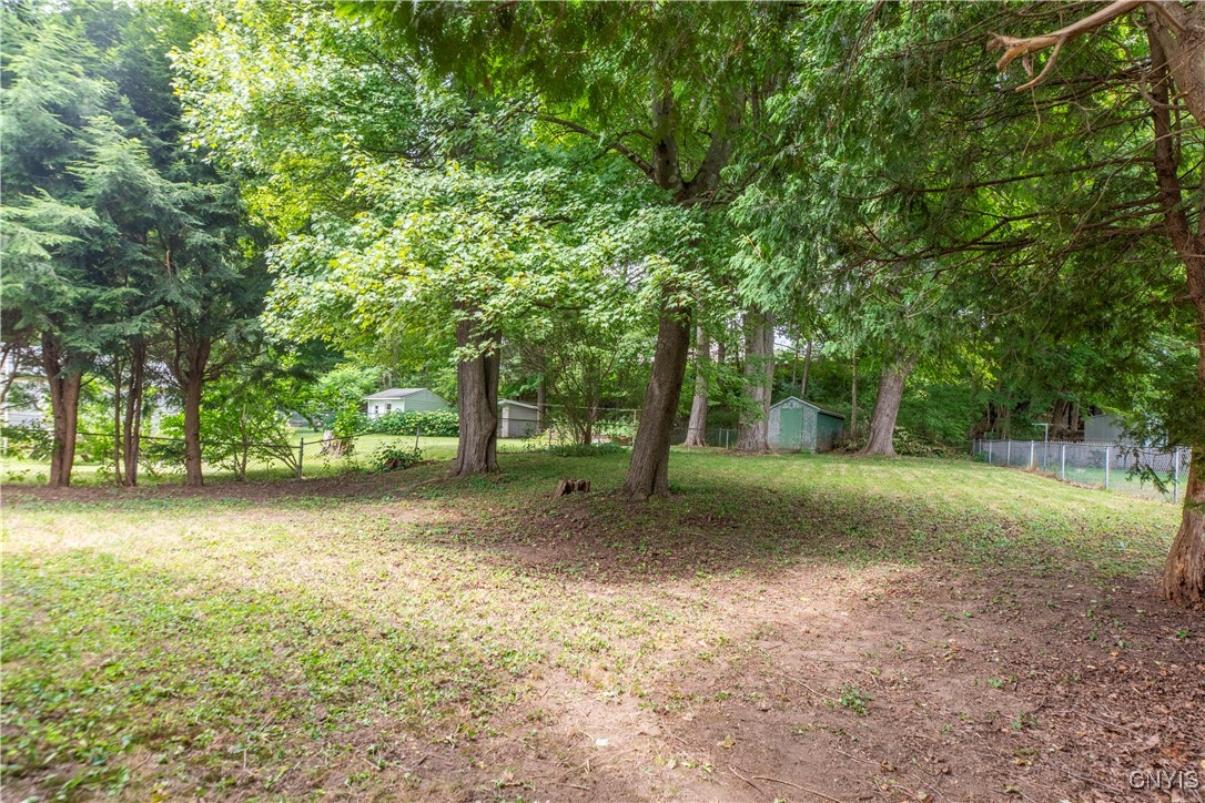 162 Deerfield Drive W