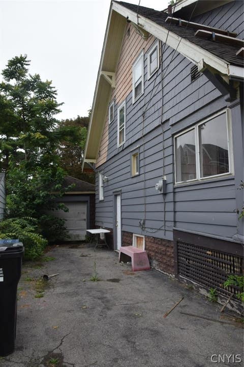 Tiny photo for 214 Scoville Avenue, Syracuse, NY 13203 (MLS # S1708583)