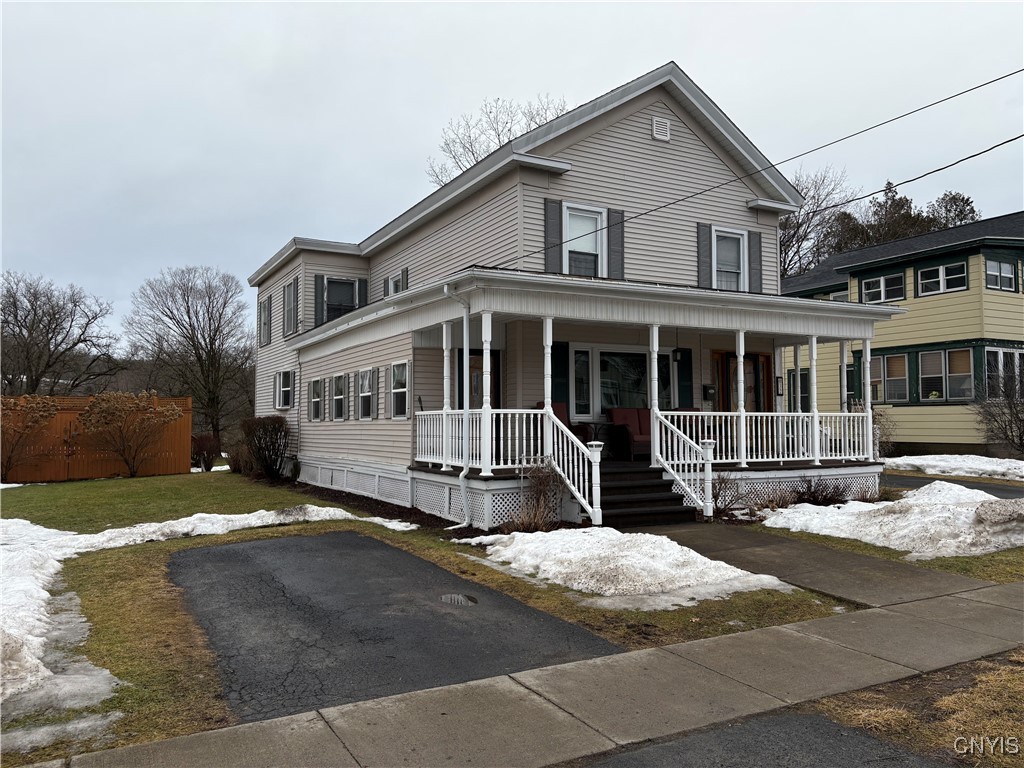 32 Montgomery Street, Hamilton, New York image 1