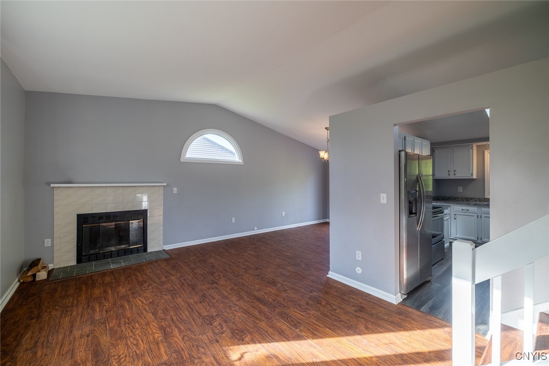 8536 Snowshoe Trail, Cicero, New York image 13
