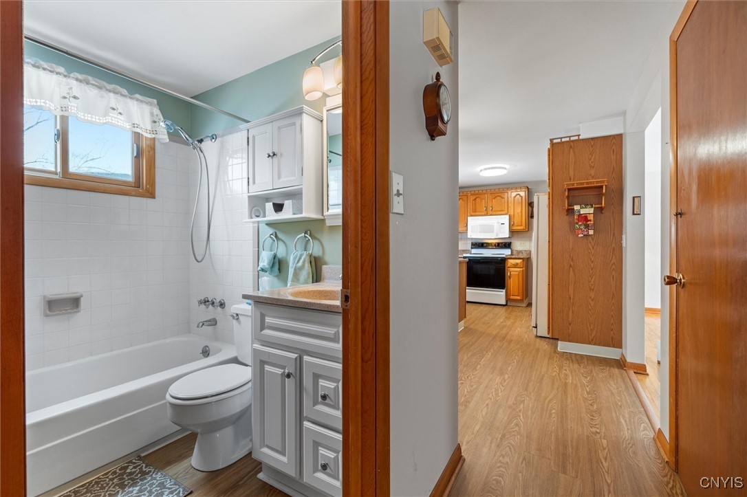 212 Kramer Drive, Syracuse, New York image 23
