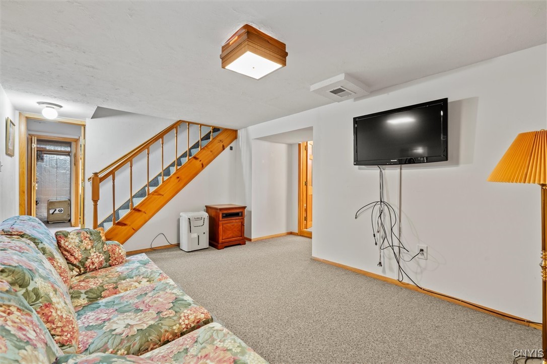 212 Kramer Drive, Syracuse, New York image 29