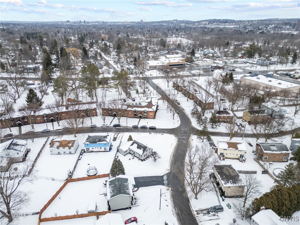 212 Kramer Drive, Syracuse, New York image 39