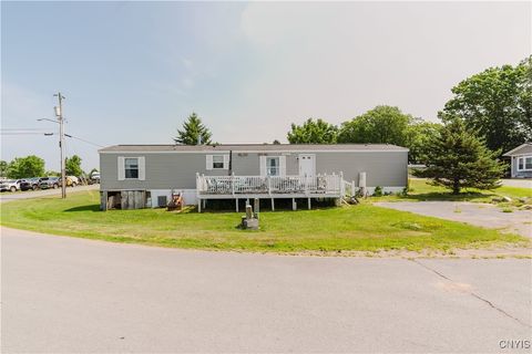 Mobile Home For Sale - 235 Wahl Street<br/> Jefferson County, Clayton, NY 13624