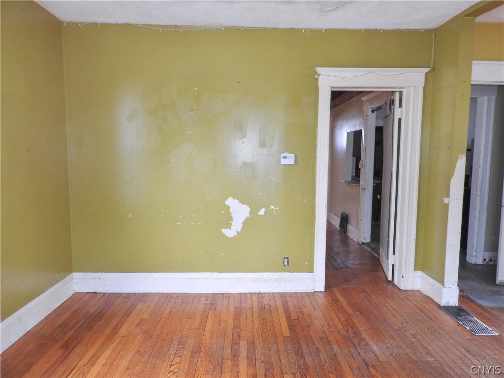 111 Michaels Avenue
