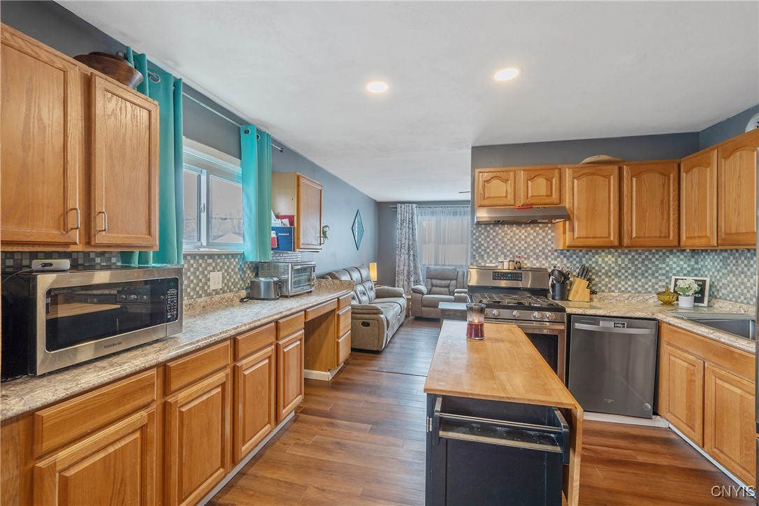 7821 Rinaldo Boulevard, Cicero, New York image 8