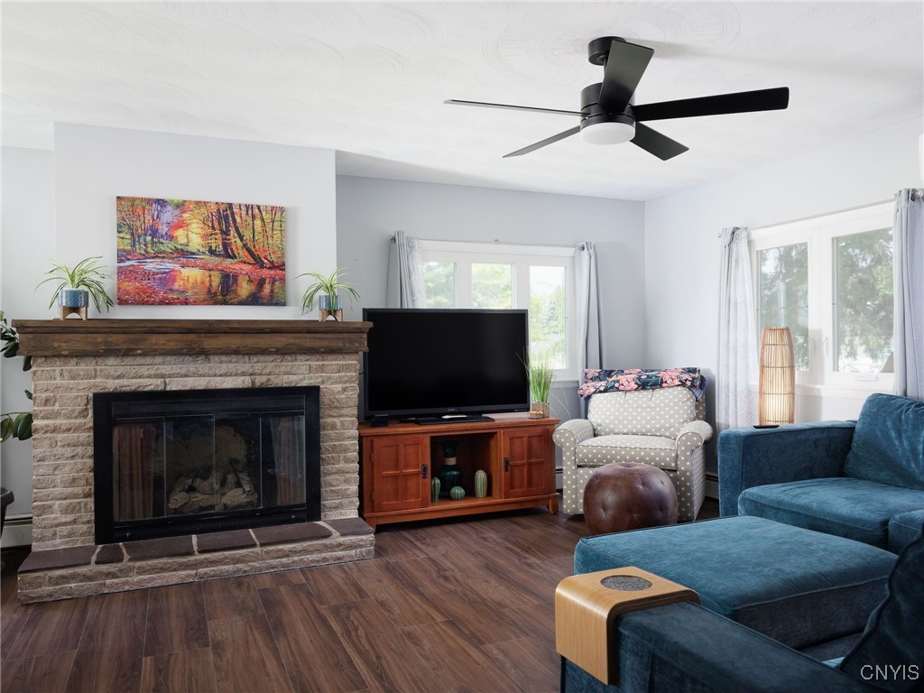 Adams, New York 13605, United States, 4 Bedrooms Bedrooms, ,2 BathroomsBathrooms,Residential,Active,148218